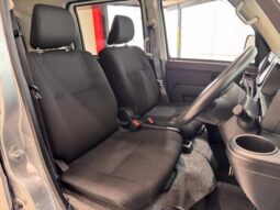 
										2019 Daihatsu Hijet Cargo Cruze SA III high roof 2WD full									