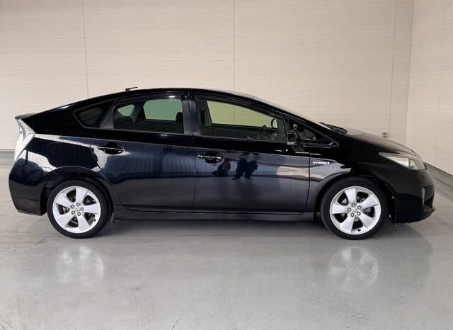 
								2012 Toyota Prius S Touring Selection 2WD full									