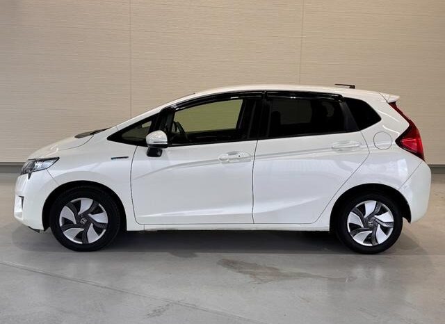 
								2014 Honda Fit Hybrid HYBRID L package 2WD full									