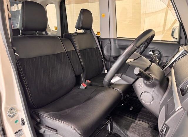 
								2016 Daihatsu Tanto Custom RS Top Edition SA II 2WD full									