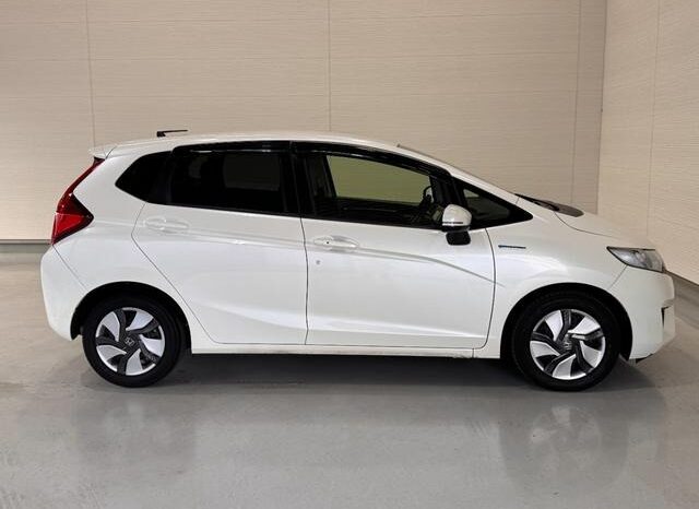 
								2014 Honda Fit Hybrid HYBRID L package 2WD full									