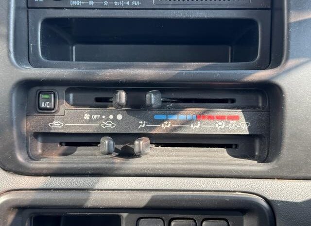 
								2015 Daihatsu Hijet Cargo Cargo 2-seater standard roof 2WD full									