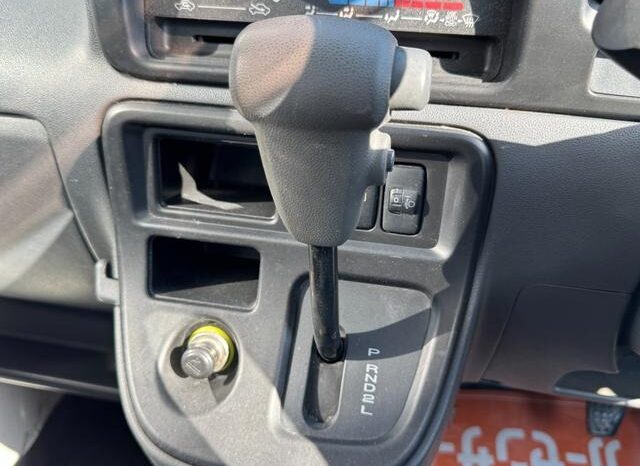 
								2015 Daihatsu Hijet Cargo Cargo 2-seater standard roof 2WD full									