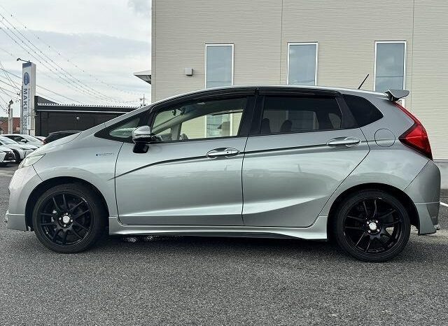 
								2015 Honda Fit Hybrid HYBRID L package 2WD full									