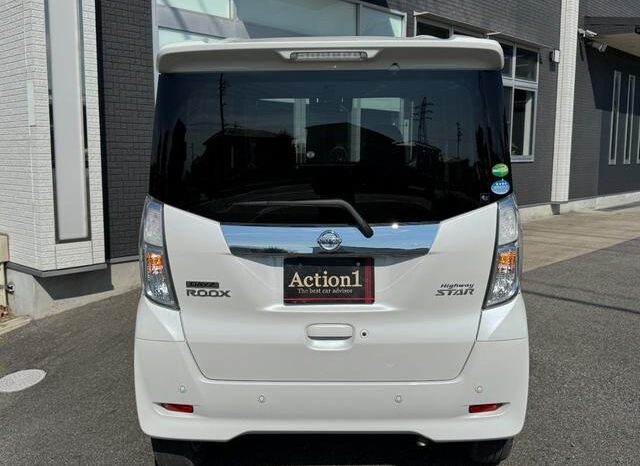 
								2019 Nissan Days Rooks Highway Star X Turbo 2WD full									