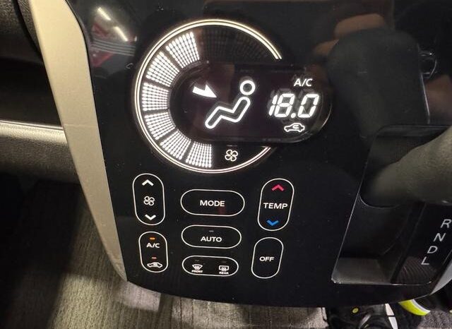 
								2015 Nissan Days Highway Star G Turbo 2WD full									