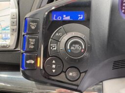 
										2010 Honda CR-Z a 2WD full									