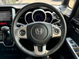 
										2017 Honda N-BOX Custom G Turbo SS Package 2WD full									
