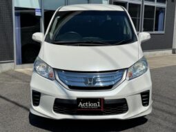 
										2012 Honda Freed Hybrid Just Selection 2WD full									
