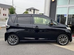 
										2015 Mitsubishi eK Custom T 2WD full									