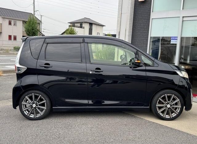 
								2015 Mitsubishi eK Custom T 2WD full									