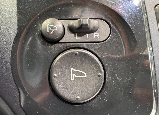 
								2010 Honda CR-Z a 2WD full									