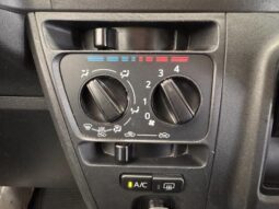 
										2019 Daihatsu Hijet Cargo 2WD full									