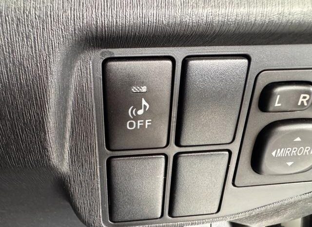 
								2012 Toyota Prius S 2WD full									