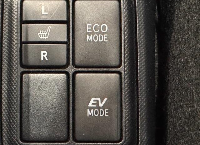 
								2014 Toyota Aqua G Black Soft Leather Selection 2WD full									