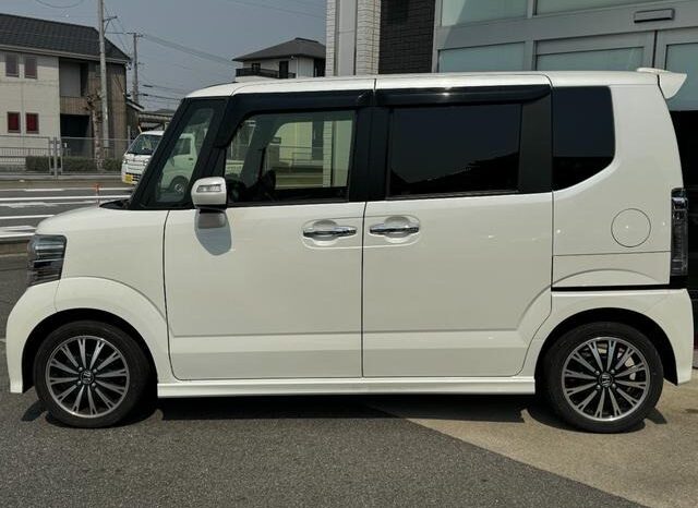 
								2017 Honda N-BOX Custom G Turbo SS Package 2WD full									
