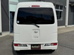 
										2019 Daihatsu Hijet Cargo Deluxe SA III High Roof 2WD full									