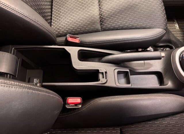 
								2014 Honda Fit Hybrid HYBRID L package 2WD full									