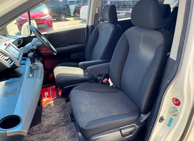 
								2012 Honda Freed Hybrid Just Selection 2WD full									