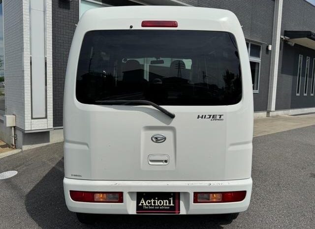 
								2015 Daihatsu Hijet Cargo Deluxe 2WD full									