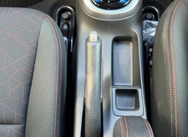 
								2016 Honda Fit Hybrid HYBRID S Package 2WD full									