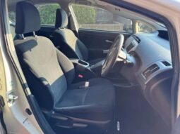 
										2012 Toyota Prius S 2WD full									