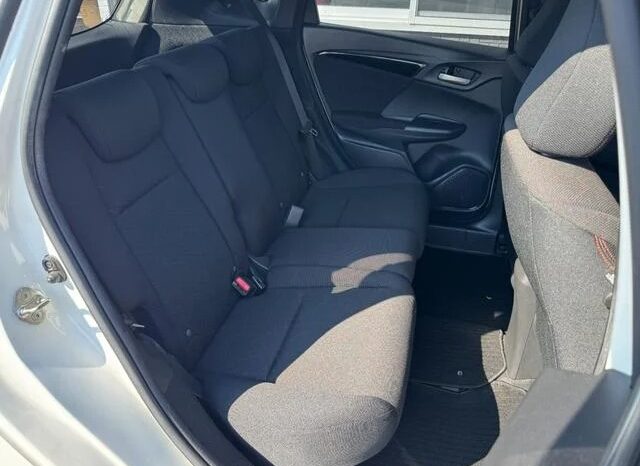 
								2016 Honda Fit Hybrid HYBRID S Package 2WD full									