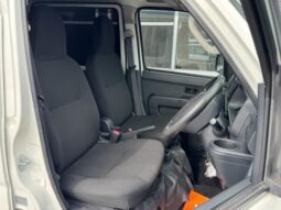 
										2019 Daihatsu Hijet Cargo Deluxe SA III High Roof 2WD full									