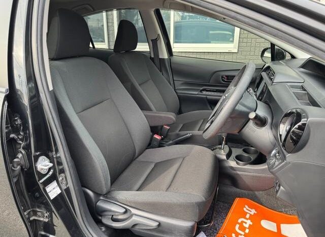 
								2017 Toyota Aqua S Style Black 2WD full									