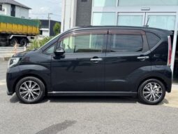 
										2015 Daihatsu Move Custom X Hyper SA 2WD full									