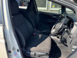 
										2016 Honda Fit Hybrid HYBRID S Package 2WD full									