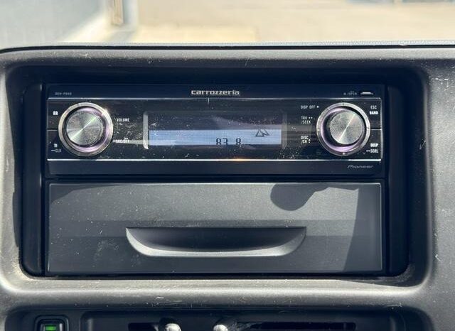 
								2015 Daihatsu Hijet Cargo Deluxe 2WD full									