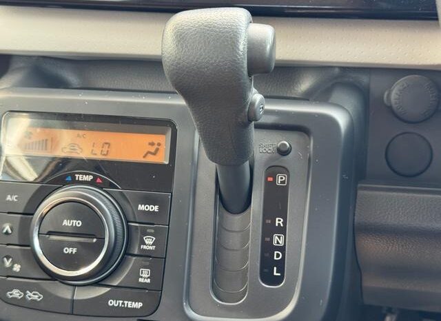 
								2011 Nissan Moko X 2WD full									