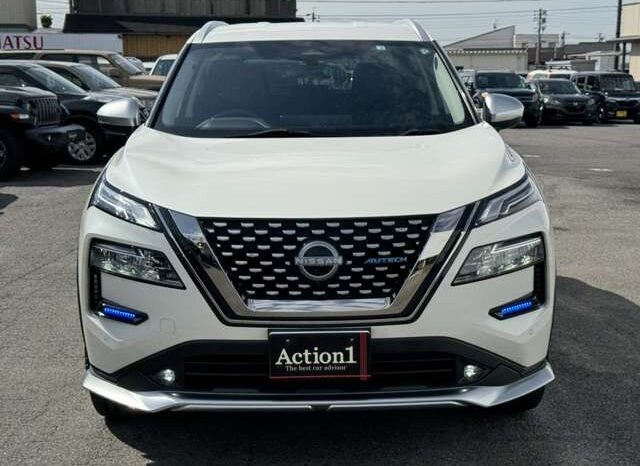 
								2022 Nissan X-Trail Autech e4orce 4WD full									