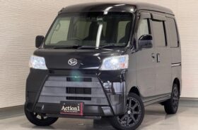 2017 Daihatsu Hijet Cargo Deluxe SA III High Roof 2WD