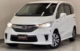 2014 Honda Freed Hybrid Just Selection 6-seater 2WD