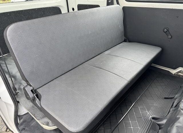 
								2019 Daihatsu Hijet Cargo Special SA III High Roof 2WD full									