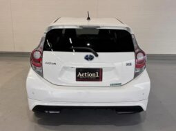 
										2013 Toyota Aqua G 2WD full									