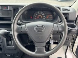 
										2019 Daihatsu Hijet Cargo Special SA III High Roof 2WD full									