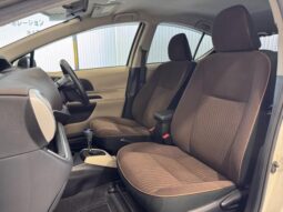 
										2013 Toyota Aqua G 2WD full									