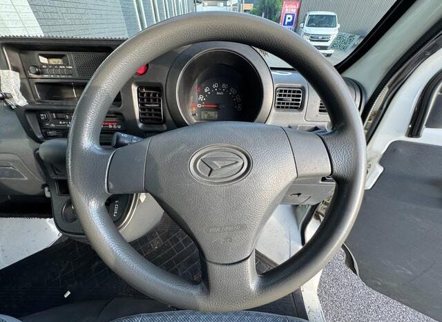 
								2017 Daihatsu Hijet Cargo Special high roof 2WD full									