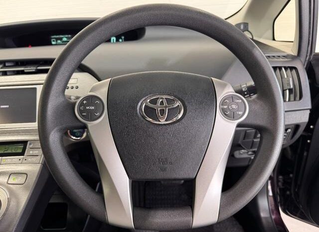 
								2013 Toyota Prius S 2WD full									