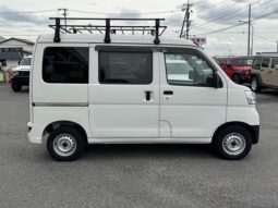
										2019 Daihatsu Hijet Cargo Special Clean SA III High Roof 2WD full									