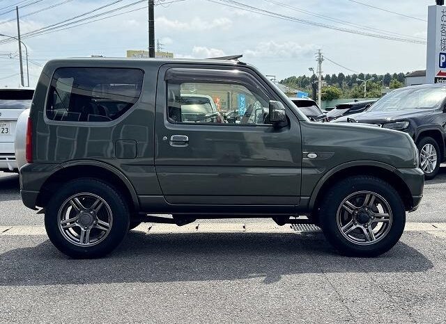 
								2015 Suzuki Jimny Land Venture 4WD full									