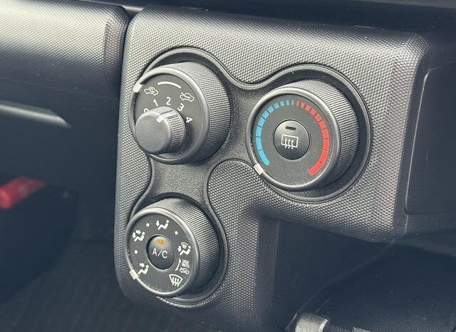 
								2016 Toyota Probox Van DX Comfort 2WD full									