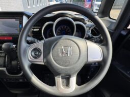 
										2016 Honda N-BOX Custom SS Package 2WD full									