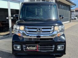 
										2016 Honda N-BOX Custom SS Package 2WD full									