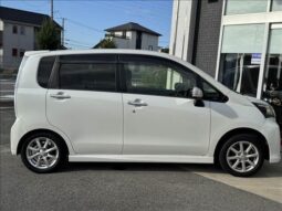
										2013 Daihatsu Move Custom X SA 2WD full									