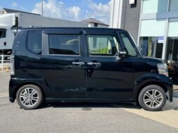 
										2016 Honda N-BOX Custom SS Package 2WD full									