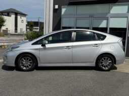 
										2013 Toyota Prius S 2WD full									